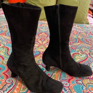 Vintage Women's Sacco Back Suede Boots Size = EU 38 Stylish Mod Square Toe